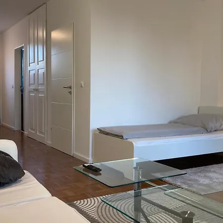 Geraumige 4-zimmer-wohnung / Oberursel *